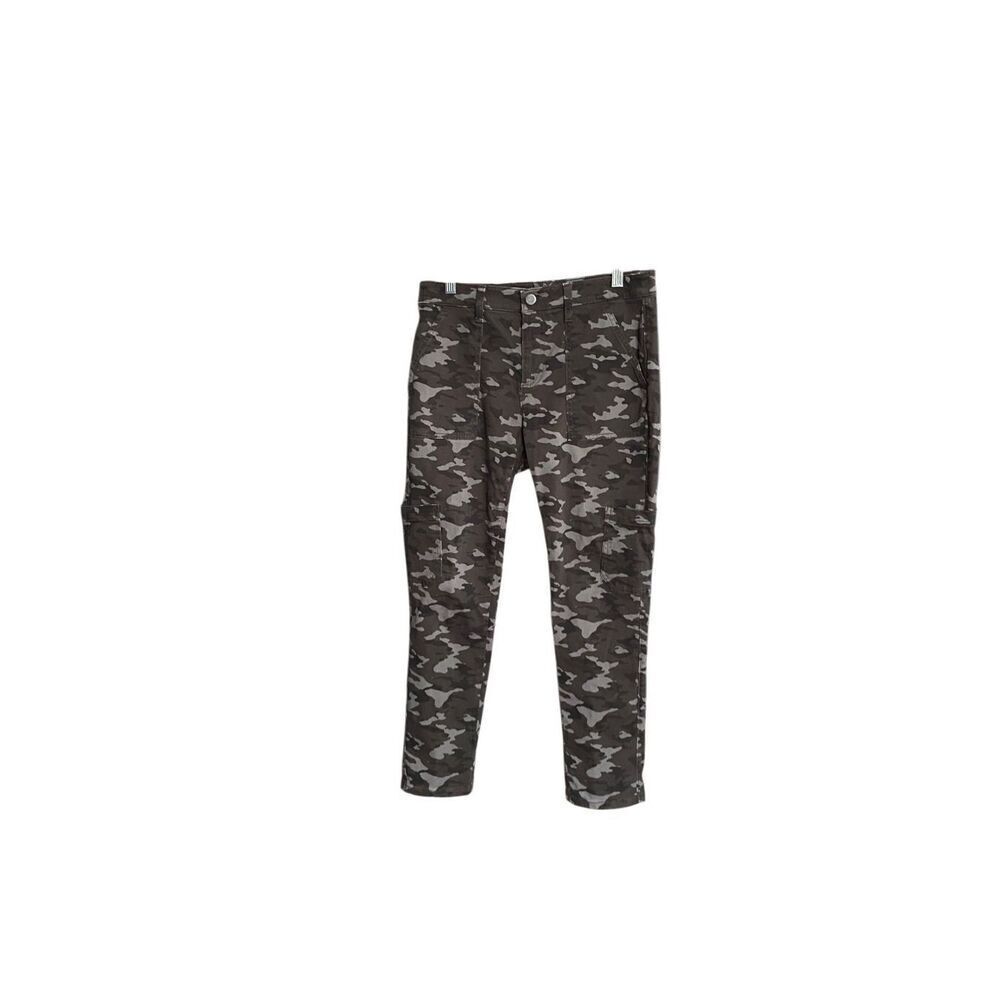 Banana republic women’s camo pants, utility cargo size 4